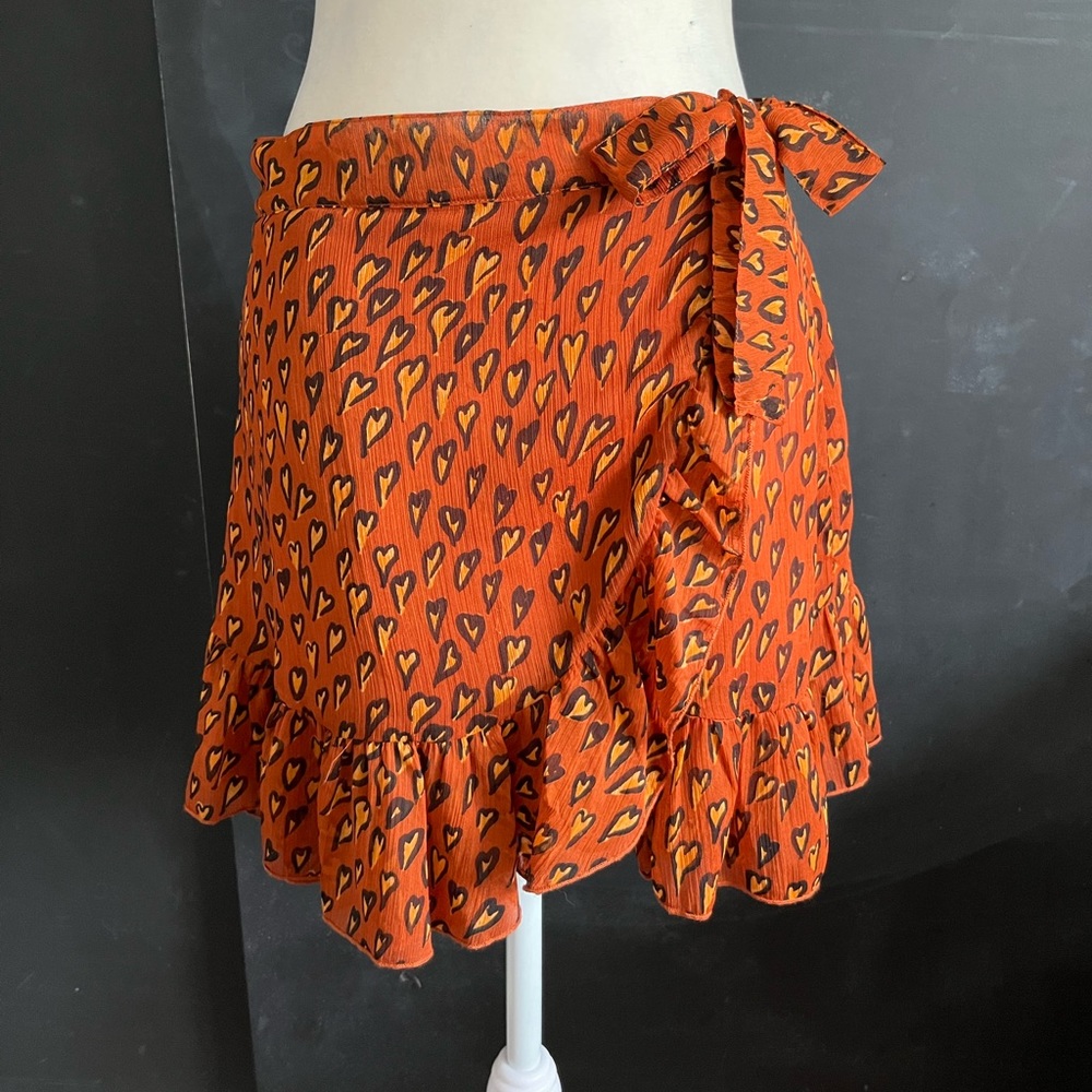 UO Heart Tie Skirt